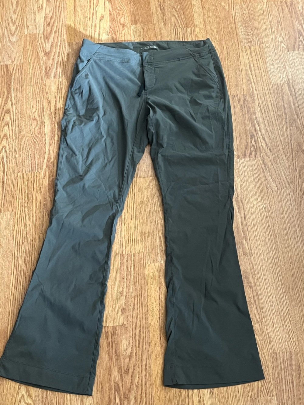 Women’s Columbia gray  hiking pants